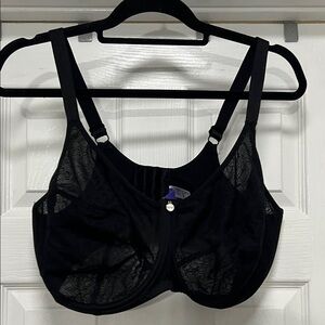 Chic Black Lace Underwire Bra